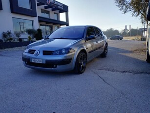 Renault Megane '04 1.4 16V Dynamique