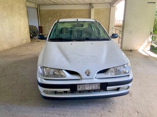 Renault Megane '97 CLASSIC.