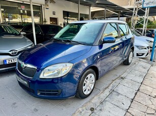 Skoda Fabia '08 1.2 HTP BI-COLOR