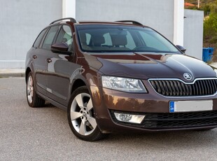 Skoda Octavia '14 COMBI