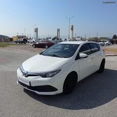 TOYOTA AURIS 1.4 Diesel LIVE 90hp