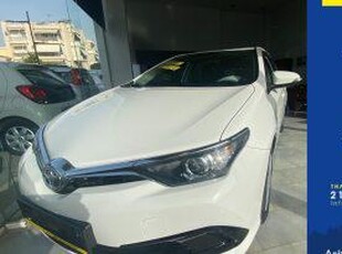 TOYOTA AURIS 2019