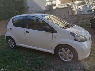 Toyota Aygo '11 AYGO 1.0 5θ