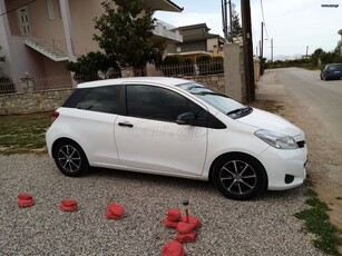 Toyota Yaris '14 1.4 D-4D ΕΛΛΗΝΙΚΟ (van 2 θέσεις)