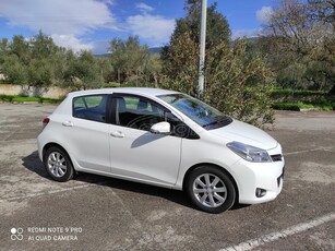 Toyota Yaris '14 ΒΙΒΛΙΟ SERVICE