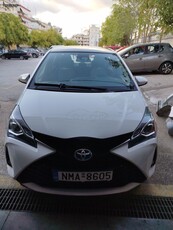 Toyota Yaris '19 1.5 HYBRID COMFORT