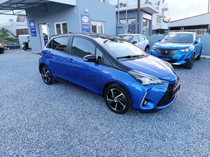 Toyota Yaris '20 1.5 100hp Hybrid Chic Bi-Tone