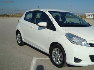 TOYOTA YARIS 2012