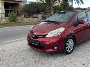 TOYOTA YARIS 2012