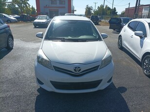 TOYOTA YARIS 2012