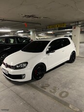 Volkswagen Golf '10 GTI