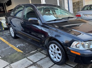 Volvo S40 '02