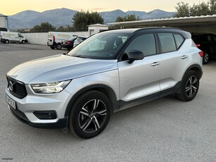 Volvo XC40 '18 T3 R DESIGN