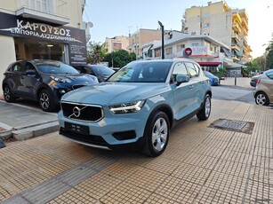 Volvo XC40 '19 1.5 MOMENTUM T3 156HP BI-COLOUR ΕΛΛΗΝΙΚΟ