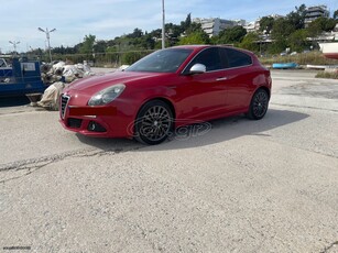 Alfa Romeo Giulietta '12 Distinctive