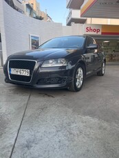 Audi A3 '12 Sportback 1.6 TDI Ambition S tronic (7-Gear)