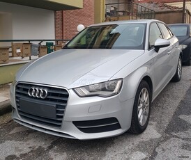 Audi A3 '14 sportback 1.4 g-tron Attraction