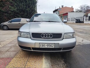 Audi A4 '99 1.6