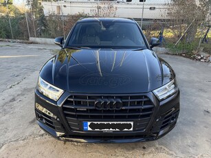 Audi Q5 '20 50 S Line Plug In Hybrid Quattro Black Edition