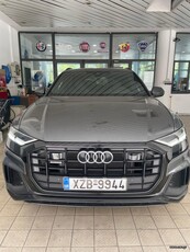 Audi Q8 '22 55 TFSI Hybrid quattro tiptronic