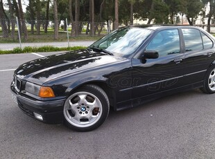 Bmw 318 '93 is