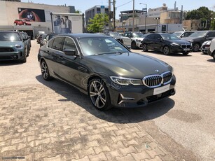 Bmw 330 '19 i Luxury Line