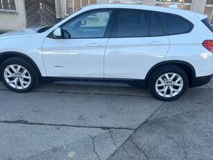 Bmw X1 '15 SDRIVE 18I