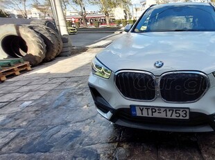 Bmw X1 '19 XDRIVE 18D