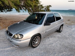 Citroen Saxo '02 Με ηχοσύστημα!!!