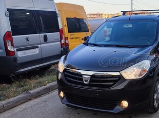 Dacia Lodgy '17 EURO 6 7ΘΕΣΙΟ ΜΕ ΓΡΑΜΜΑΤΙΑ