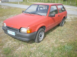 Ford Escort '87 escort