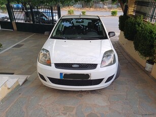 Ford Fiesta '06 Van