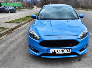 Ford Focus '17 ST line