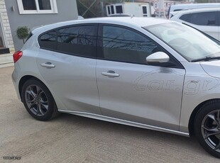 Ford Focus '21 ST LINE X