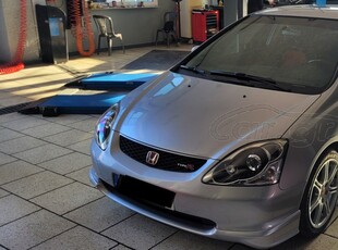 Honda Civic '04 TYPE-R 200 HP ΜΕ ΤΕΛΗ 2025!