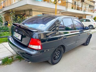 Hyundai Accent '01