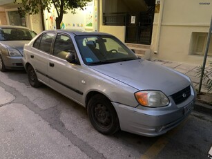 Hyundai Accent '03