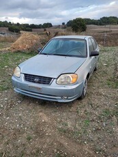 Hyundai Accent '04 ΠΩΛΟΥΝΤΑΙ ΜΟΝΟ ΑΝΤΑΛΛΑΚΤΙΚΑ