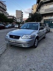 Hyundai Accent '04