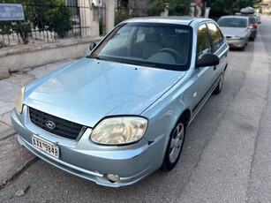 Hyundai Accent '04