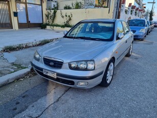 Hyundai Elantra '02