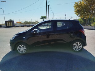 Hyundai i 10 '15