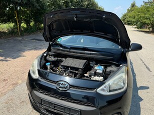 Hyundai i 10 '16