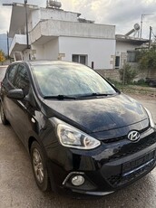 Hyundai i 10 '16 1.0 YES! BLACK