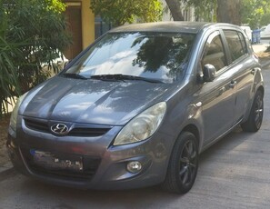 Hyundai i 20 '09 1.2 BLUE TREND