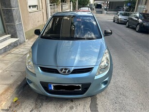 Hyundai i 20 '11 1.2 5D ABS AB A/C