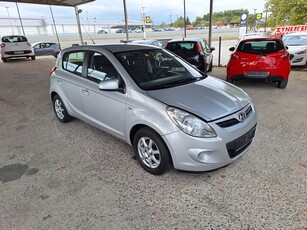 Hyundai i 20 '12 1.2 ΕΓΙΝΕ ΜΕΓΑΛΟ SERVICE