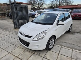 Hyundai i 20 '12 FIFA WM Edition