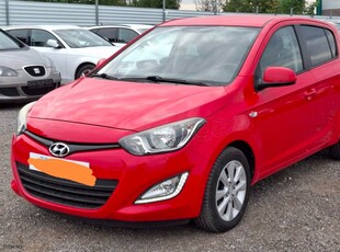 Hyundai i 20 '13 1.2 COMFORT