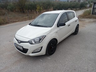 Hyundai i 20 '13